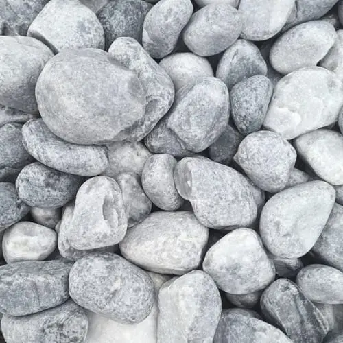 Galets clairs et lumineux