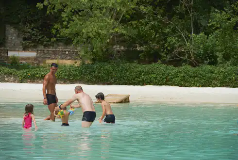 Vive la experiencia única de Clair Lagon